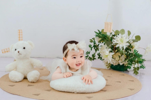 临海宝宝三个月翻身 临海宝宝三个月翻身